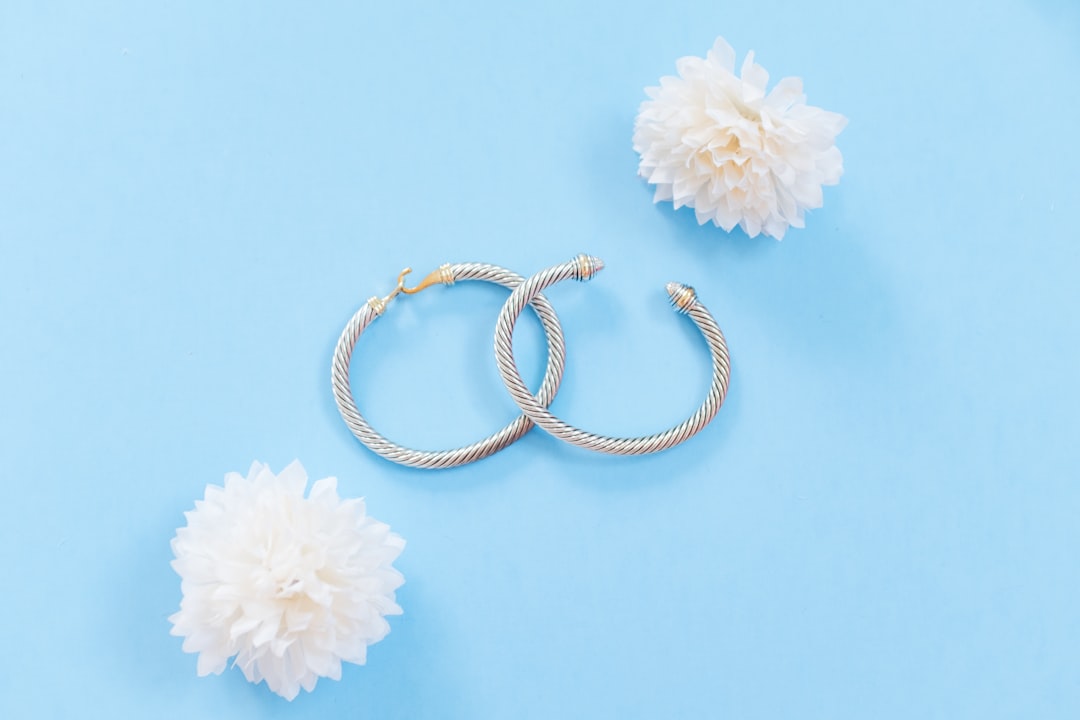 10 Thoughtful Mother’s Day Gifts for Your Beloved Mom