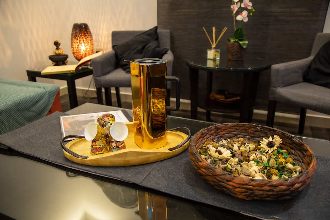 Surprise Mom with a Thoughtful Gift Basket this Mother’s Day